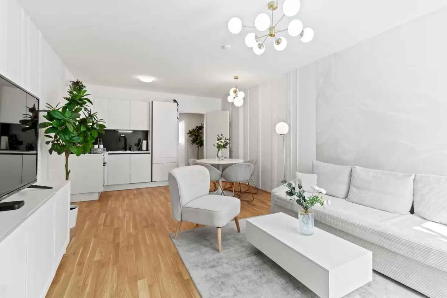Balkon I Parkplatz I 5 Minuten Zum Einkaufszentrum I Schnelles Wlan Wien